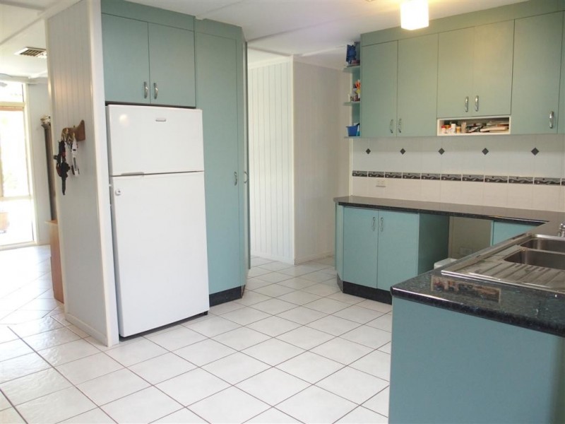 1 Akubra Drive, Emerald QLD 4720