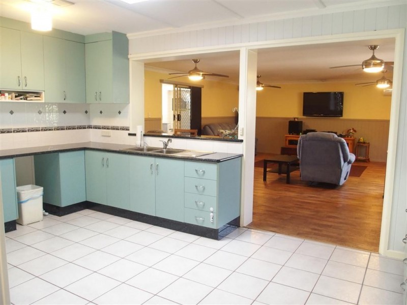 1 Akubra Drive, Emerald QLD 4720