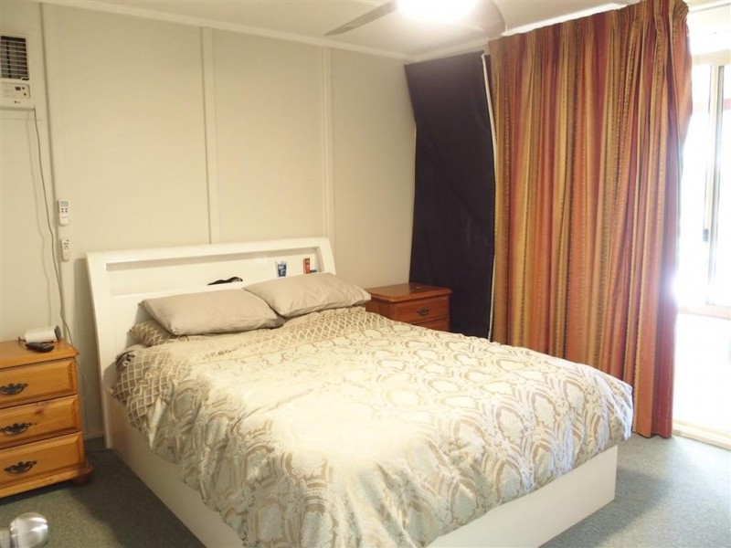 1 Akubra Drive, Emerald QLD 4720