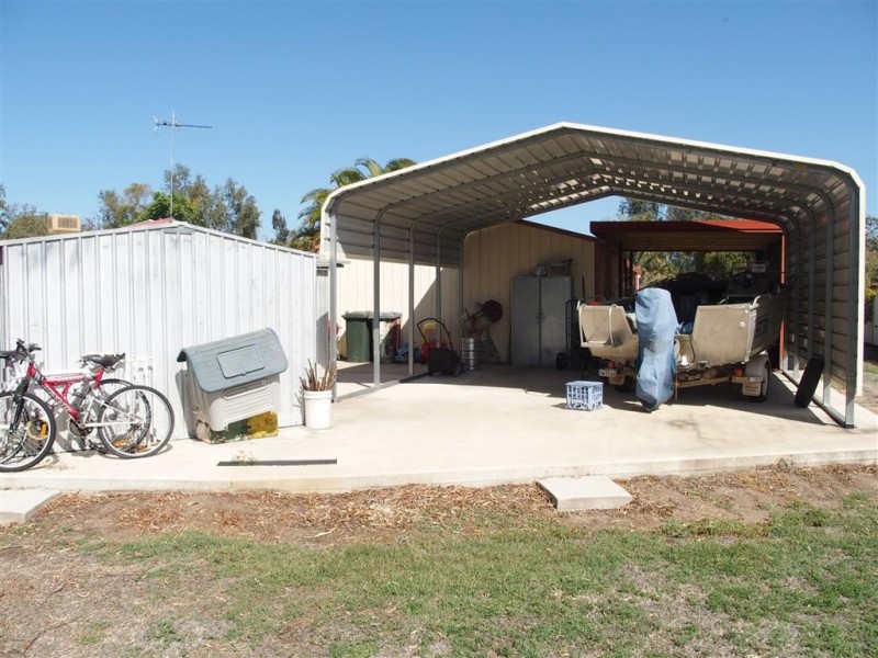 1 Akubra Drive, Emerald QLD 4720