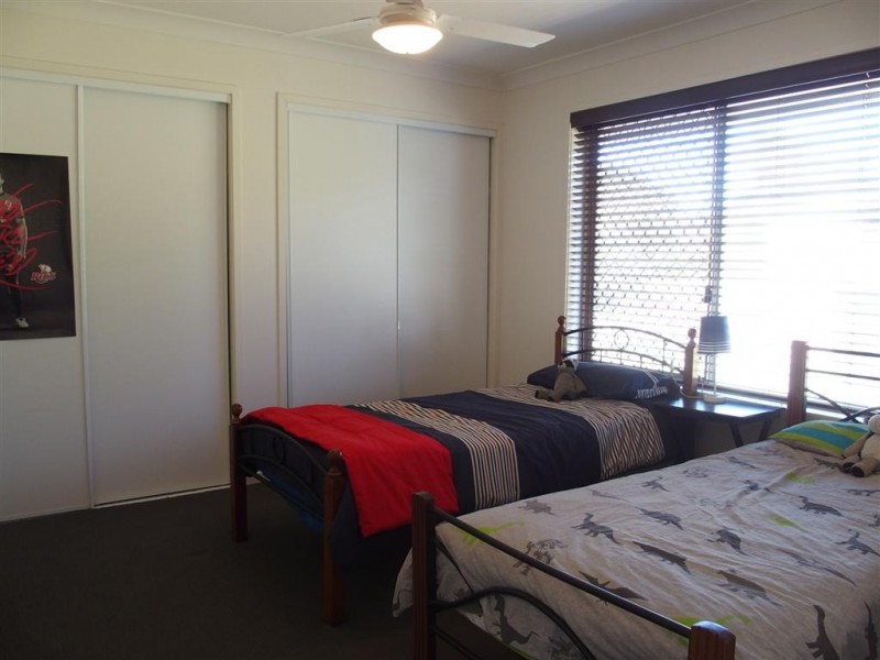 18 Akubra Drive, Emerald QLD 4720