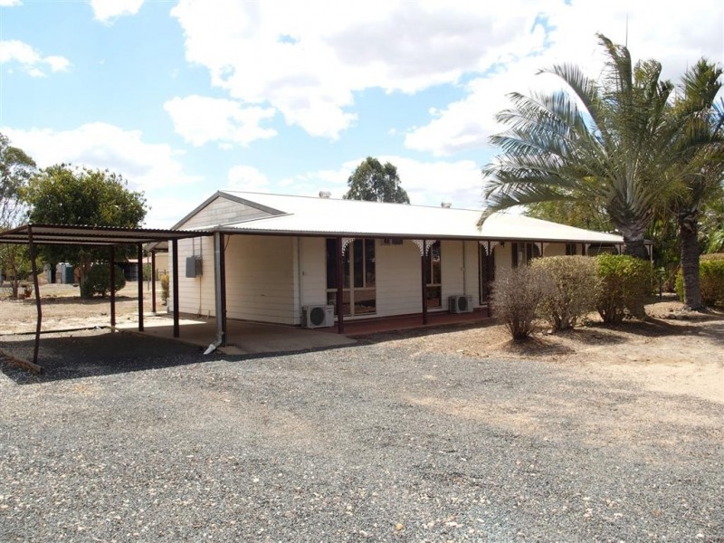 13 Edgewood Drive, Emerald QLD 4720