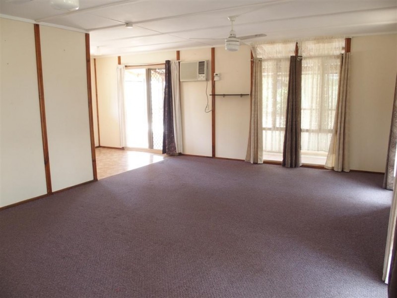 13 Edgewood Drive, Emerald QLD 4720
