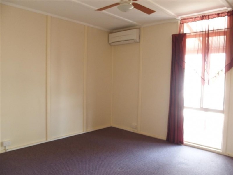 13 Edgewood Drive, Emerald QLD 4720
