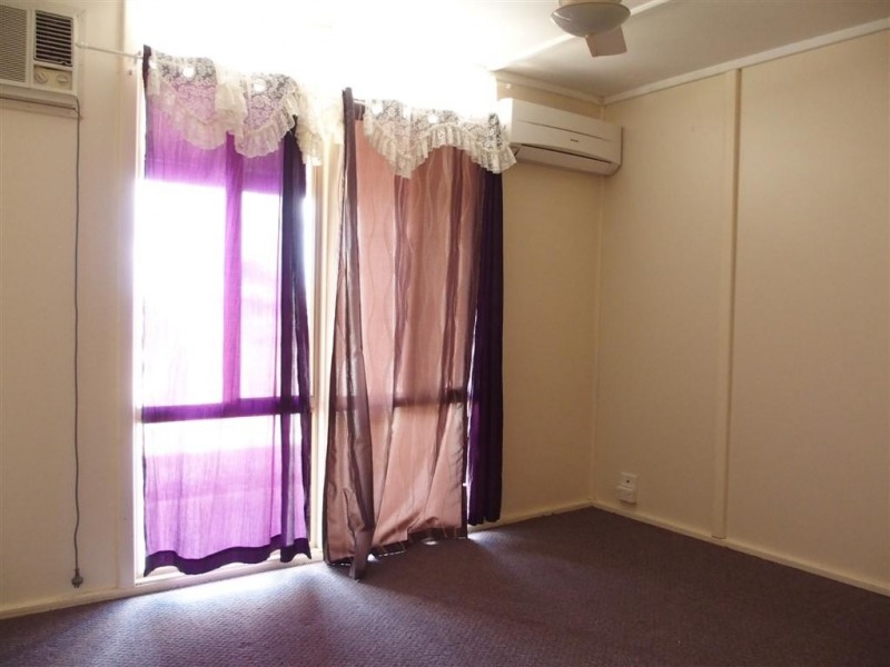 13 Edgewood Drive, Emerald QLD 4720
