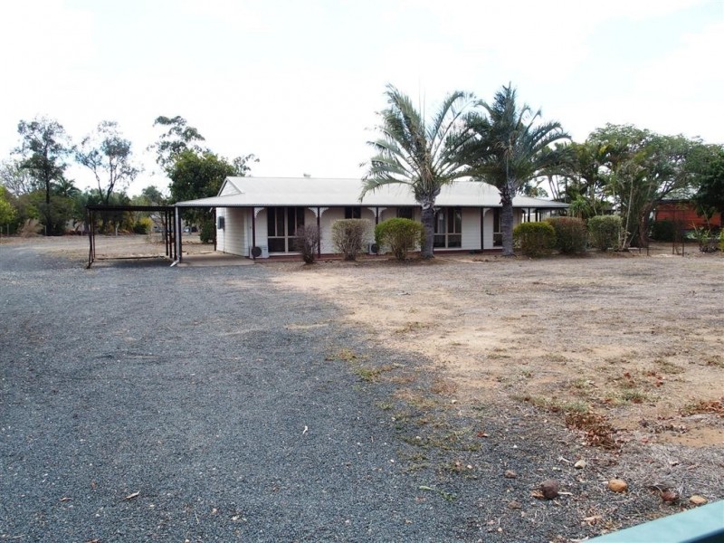 13 Edgewood Drive, Emerald QLD 4720