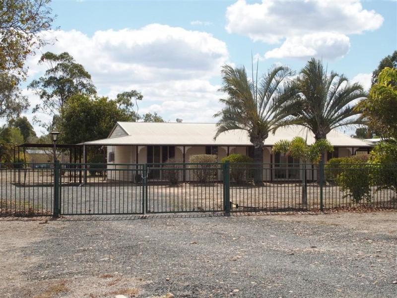 13 Edgewood Drive, Emerald QLD 4720