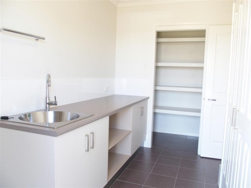 25176 Capricorn Highway, Emerald QLD 4720