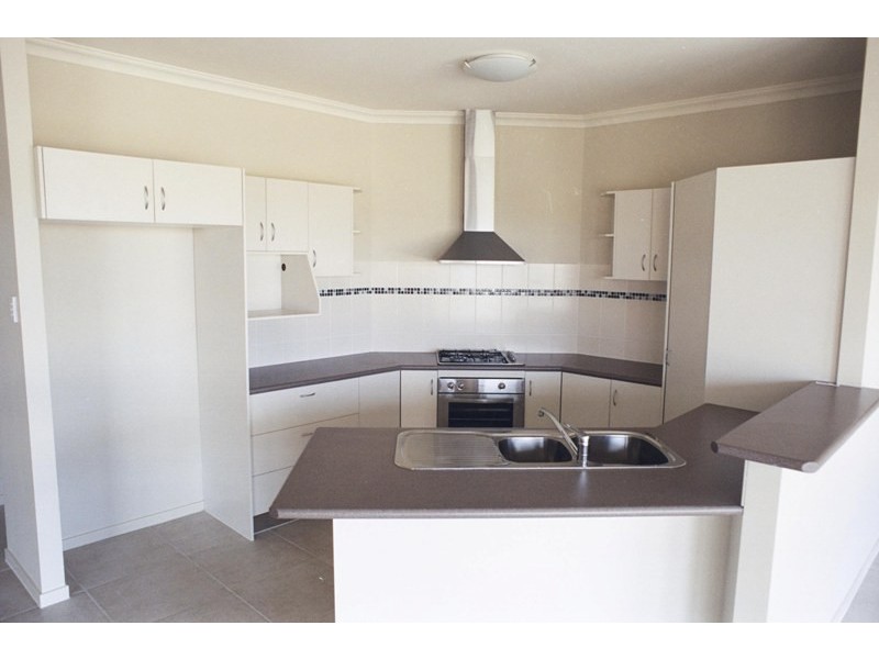 5 Coldstream Street, Emerald QLD 4720