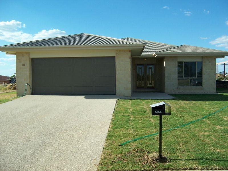 5 Coldstream Street, Emerald QLD 4720