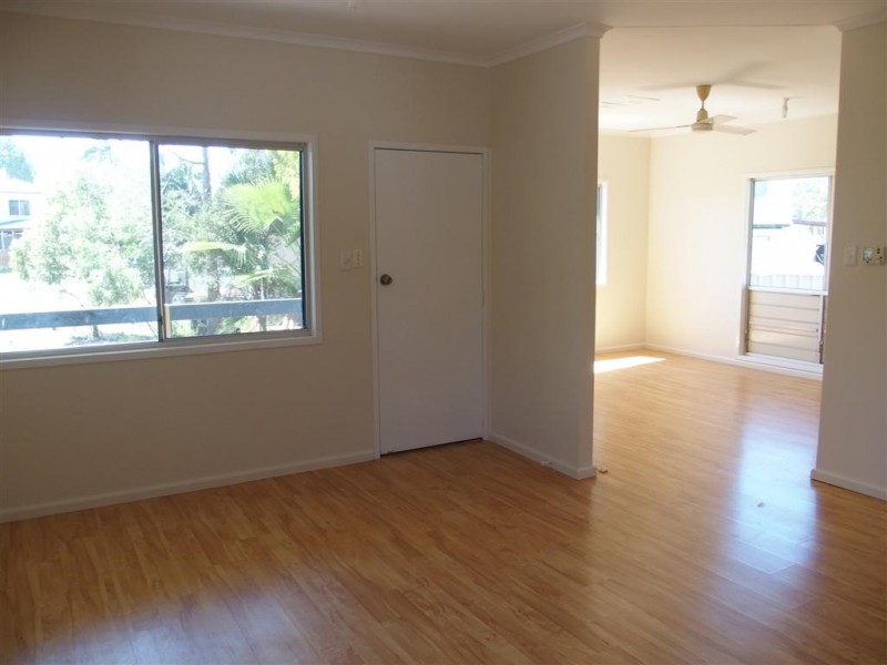 16 Bridgeman Street, Emerald QLD 4720