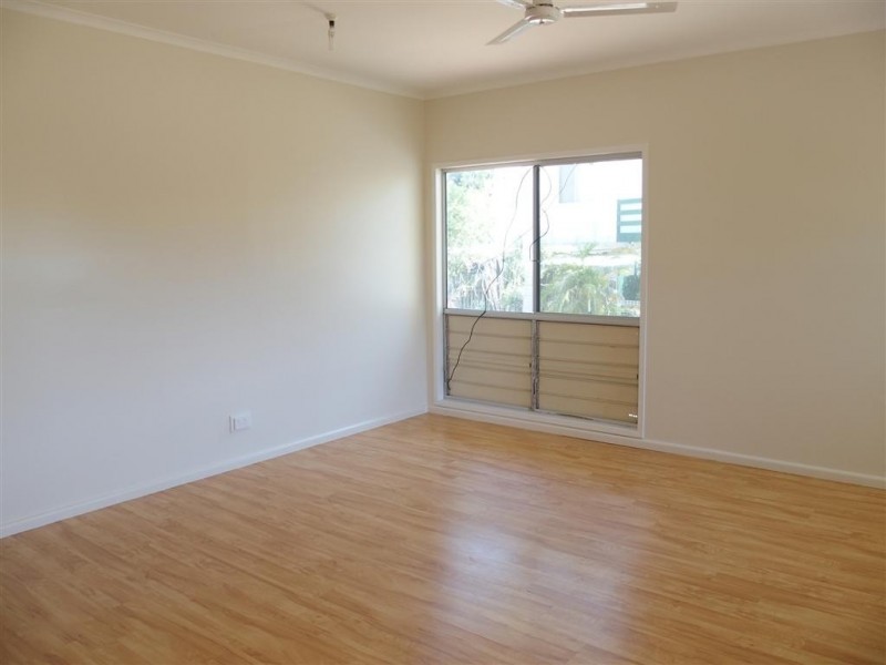 16 Bridgeman Street, Emerald QLD 4720