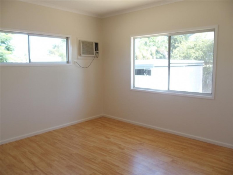 16 Bridgeman Street, Emerald QLD 4720