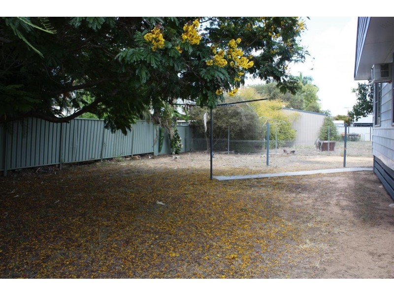 72 Braeside Road, Emerald QLD 4720