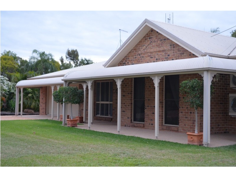 22 Akubra Drive, Emerald QLD 4720