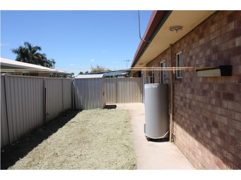 1/167 Opal Street, Emerald QLD 4720