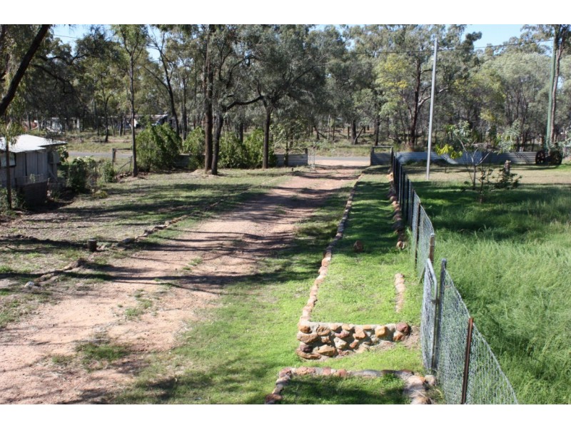 13 Old Rubyvale Road, Sapphire QLD 4702