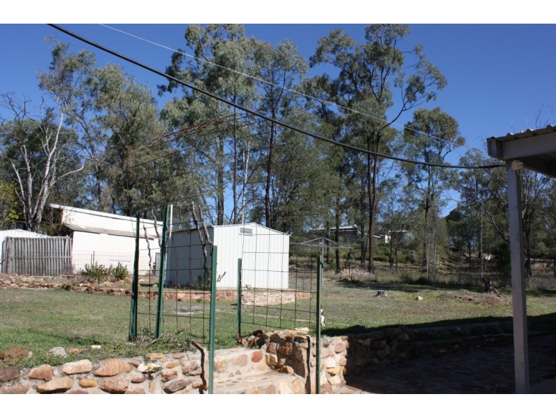 13 Old Rubyvale Road, Sapphire QLD 4702