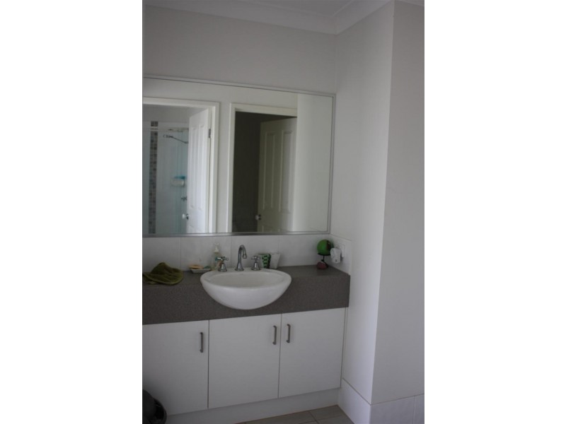 2 Lightening Street, Emerald QLD 4720