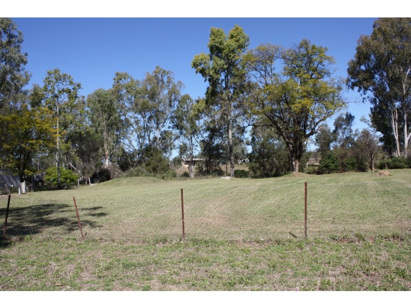 3 Glenlena Avenue, Rubyvale QLD 4702