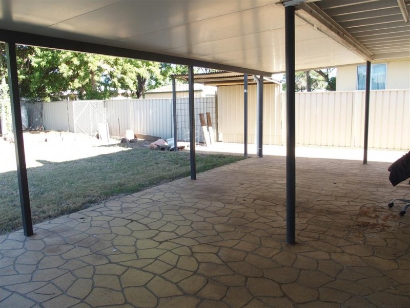 38 Moody Street, Emerald QLD 4720