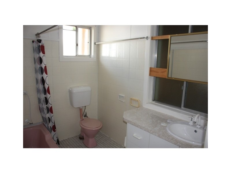 16 Old Aiport Drive, Emerald QLD 4720