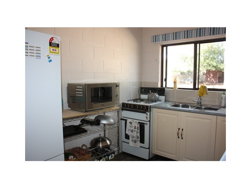 7 Baker Road, Sapphire QLD 4702