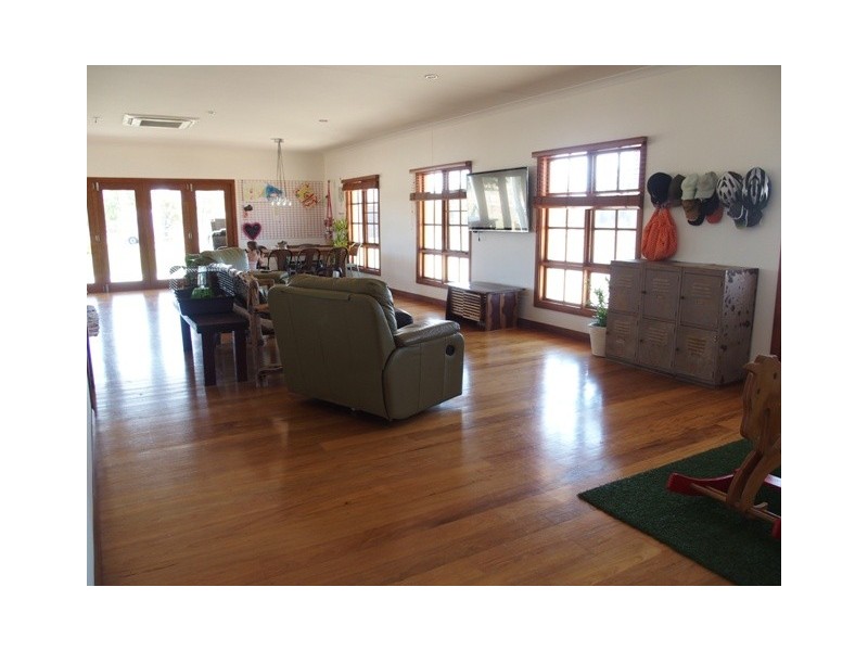 310 Glengallan Road, Emerald QLD 4720
