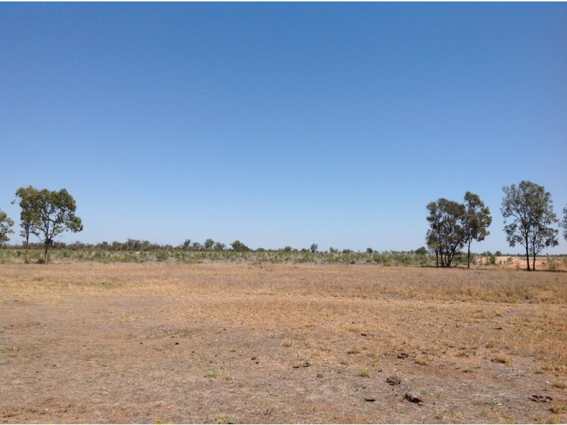 243 Glengallan Road, Emerald QLD 4720