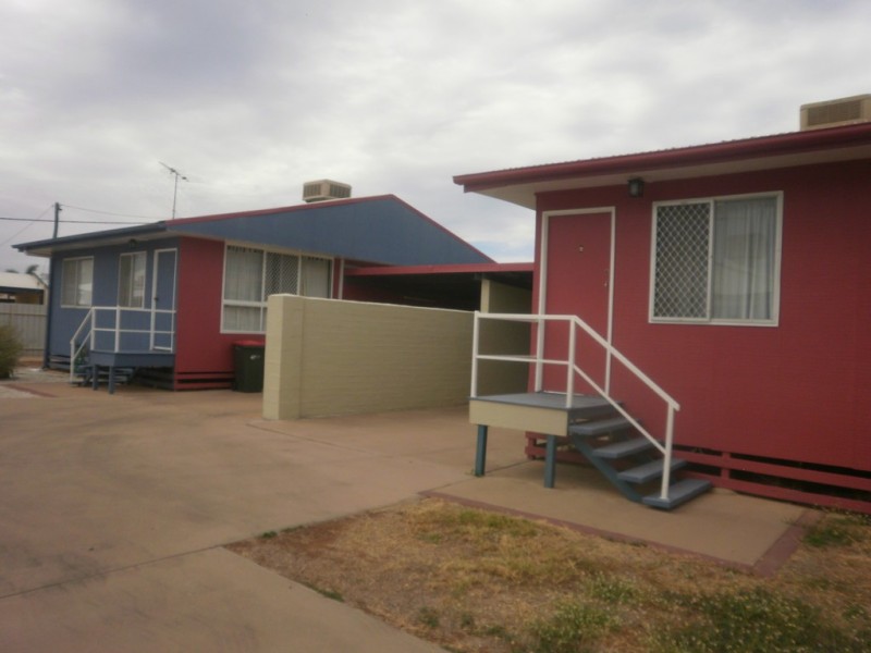 9 Vicki Close, Emerald QLD 4720