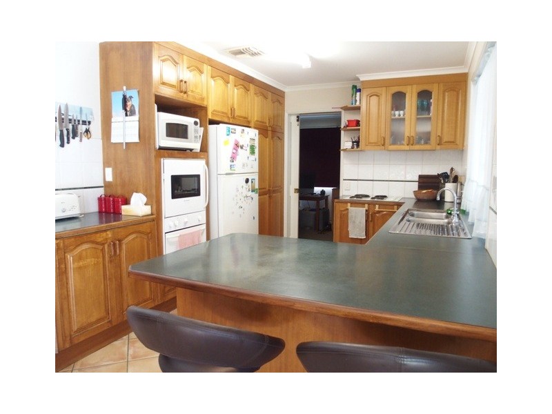 70 Crinum Crescent, Emerald QLD 4720