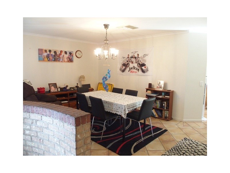 70 Crinum Crescent, Emerald QLD 4720