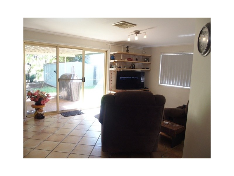 70 Crinum Crescent, Emerald QLD 4720