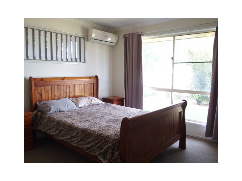 70 Crinum Crescent, Emerald QLD 4720