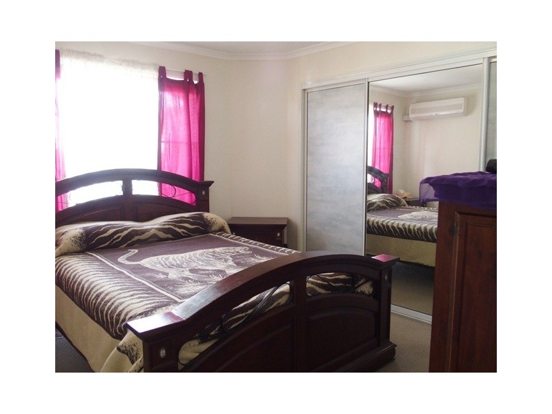 70 Crinum Crescent, Emerald QLD 4720