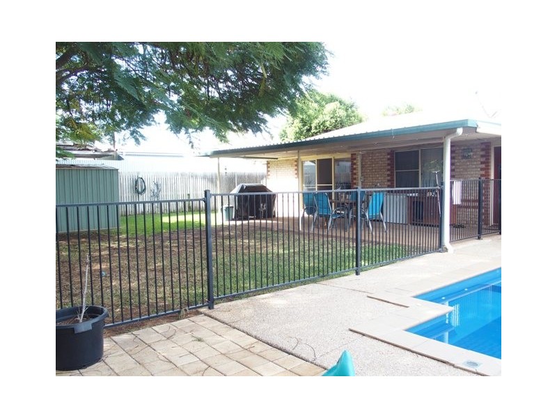 70 Crinum Crescent, Emerald QLD 4720