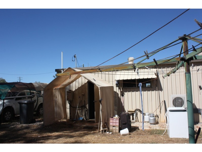 MC 71863 Mt Bullock Road, Sapphire QLD 4702