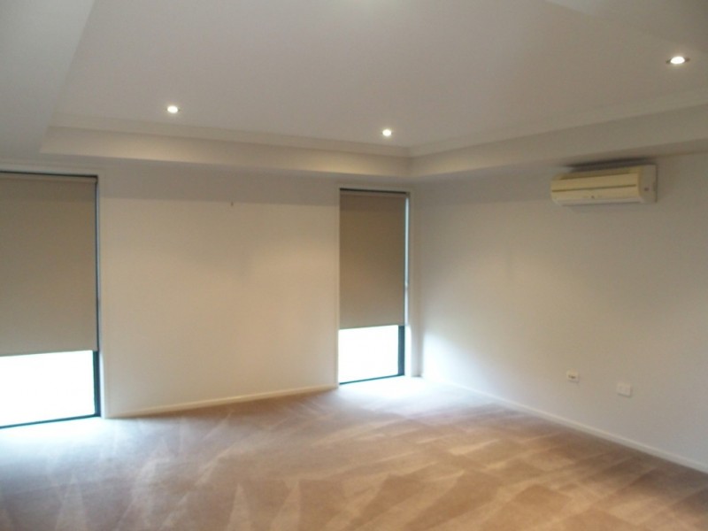 10 Desgrand Street, Emerald QLD 4720