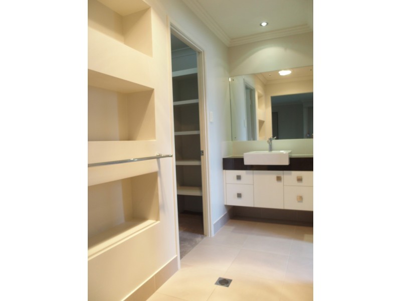 10 Desgrand Street, Emerald QLD 4720