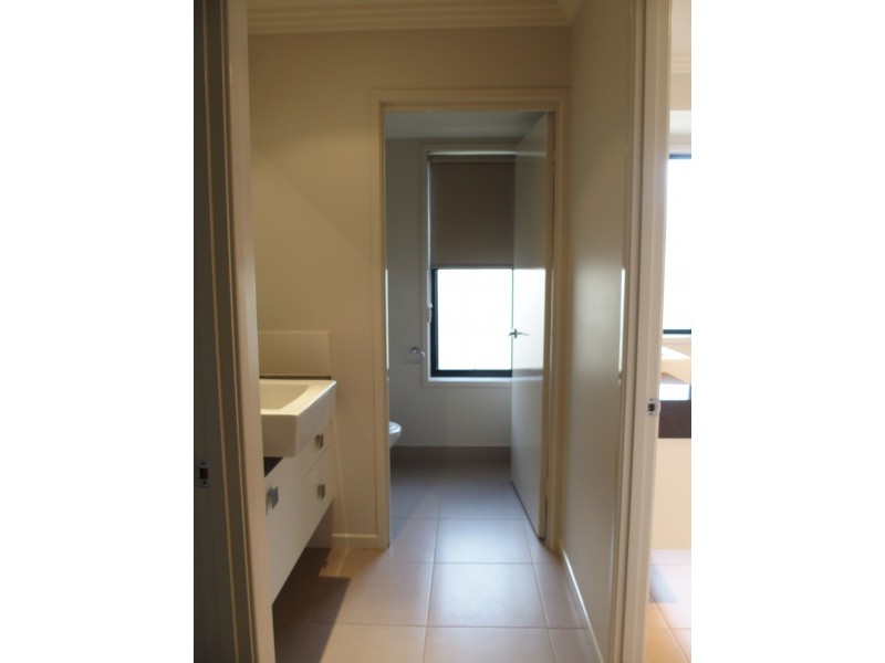 10 Desgrand Street, Emerald QLD 4720