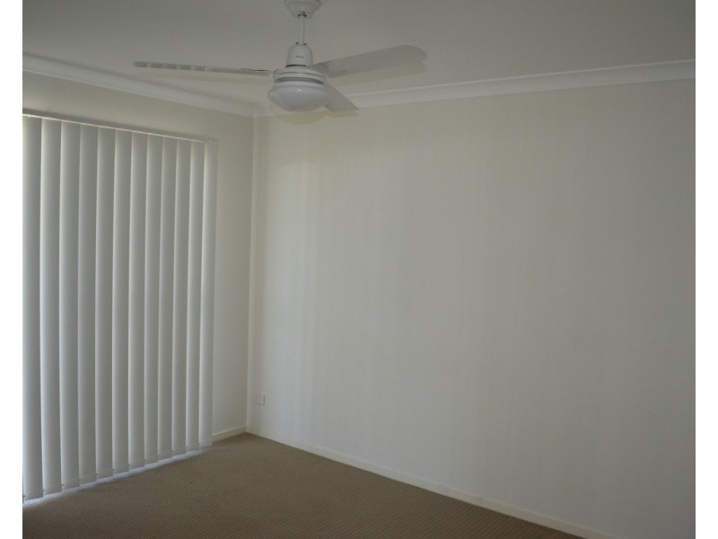 18/8 Hillcrest Street, Emerald QLD 4720