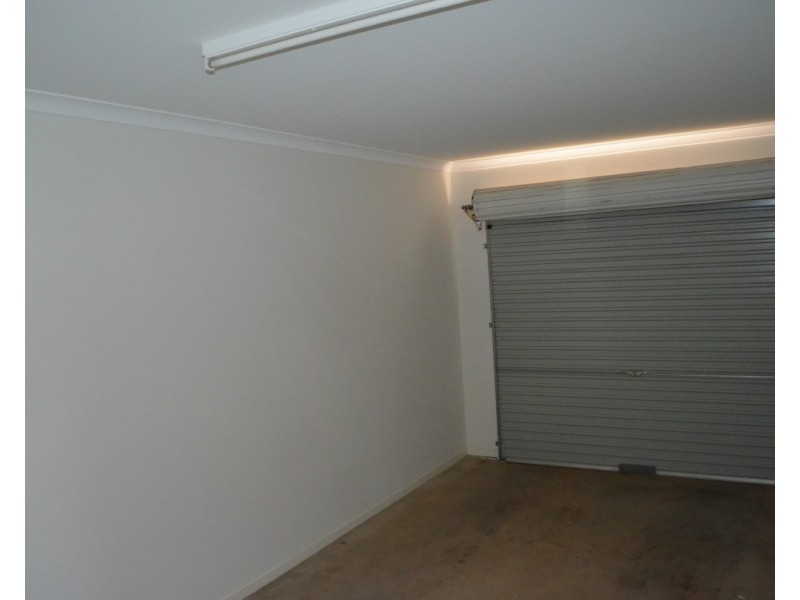 18/8 Hillcrest Street, Emerald QLD 4720