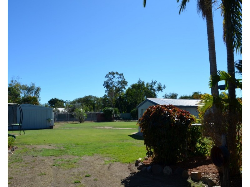 10 Andrews Road, Emerald QLD 4720