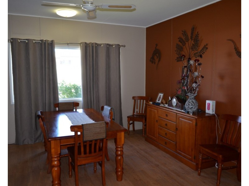 11 Mckendry Street, Emerald QLD 4720