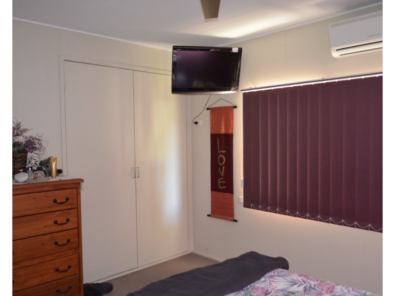 11 Mckendry Street, Emerald QLD 4720
