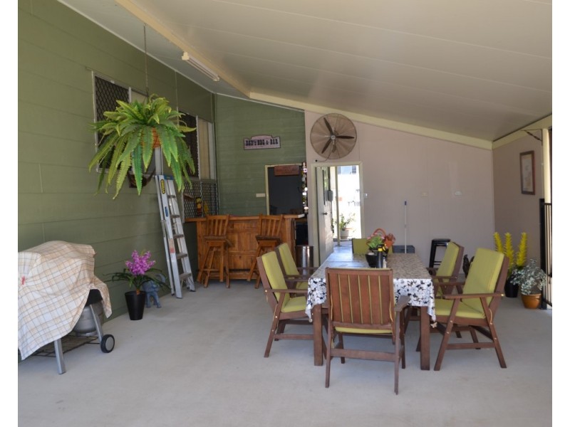 11 Mckendry Street, Emerald QLD 4720