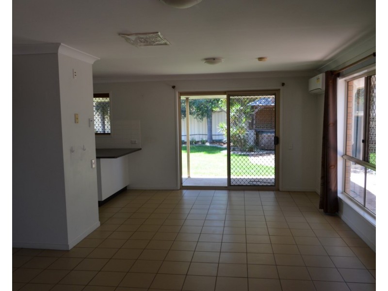 5 Crozier Crescent, Emerald QLD 4720