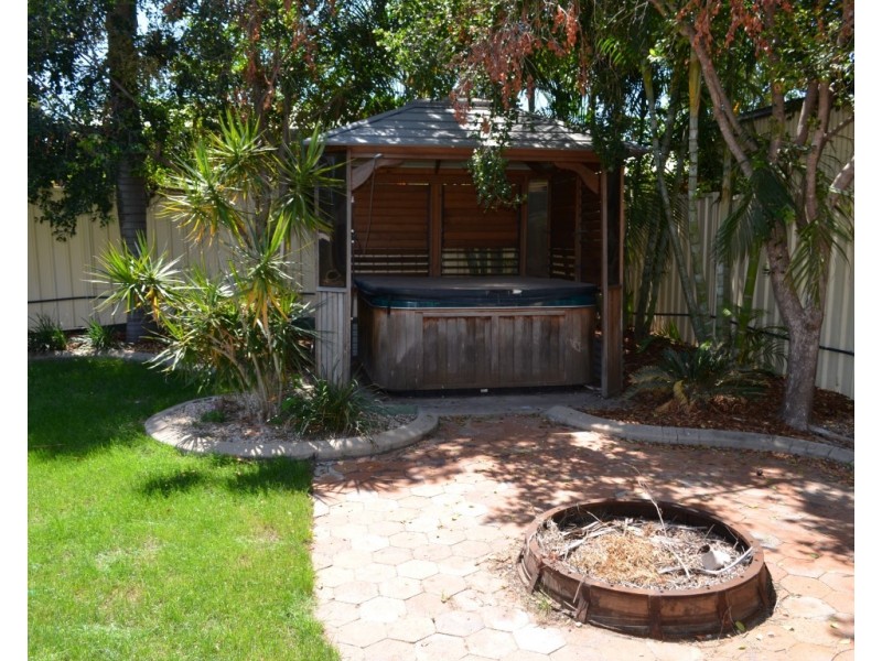 5 Crozier Crescent, Emerald QLD 4720