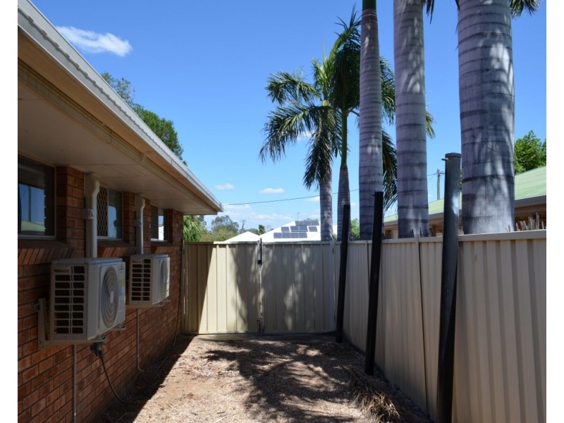 5 Crozier Crescent, Emerald QLD 4720