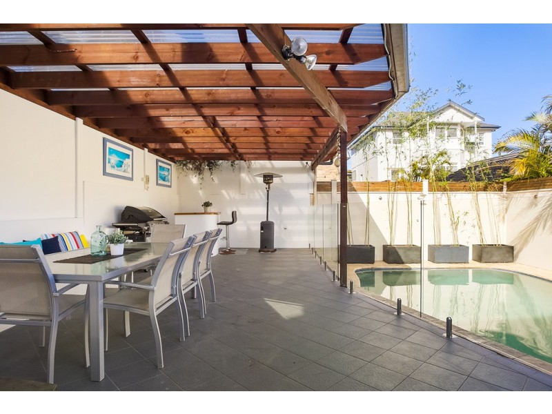 9 Foam Street, Freshwater NSW 2096